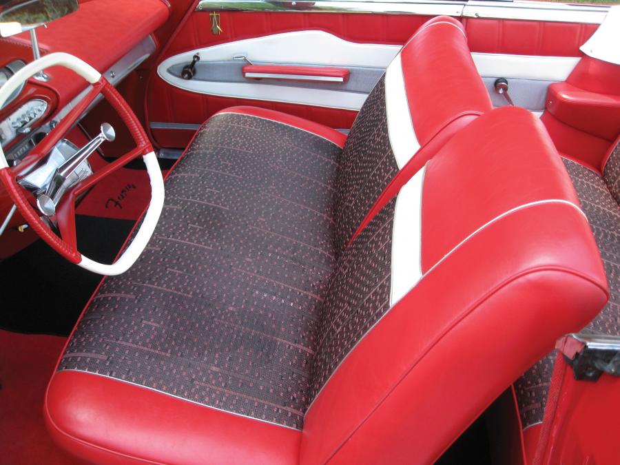  Plymouth Fury Convertible 1960 года  (фото 28 из 51)